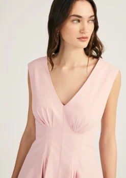 Concha Sleevless V-Neck Dress