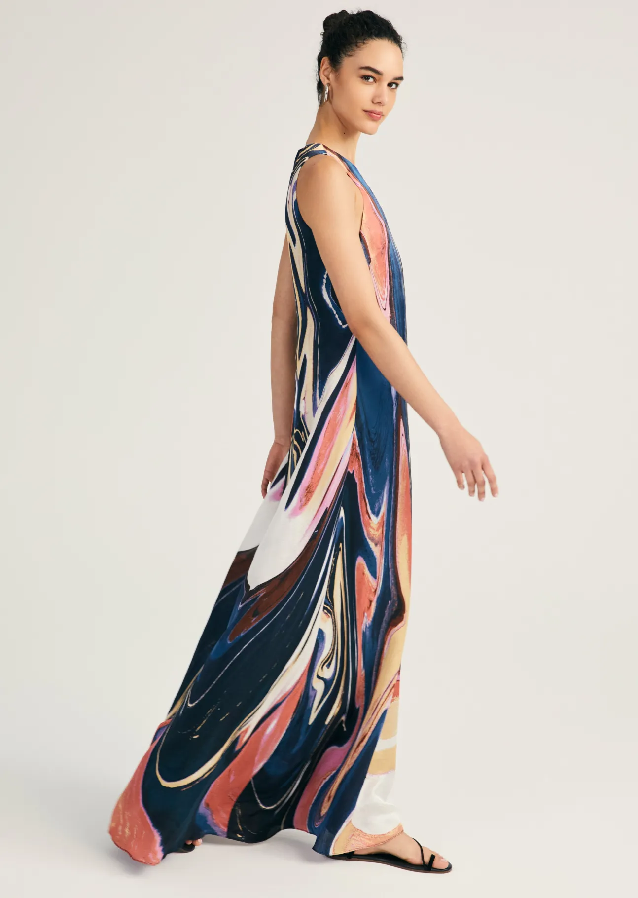 Inaya Sleeveless Maxi Dress