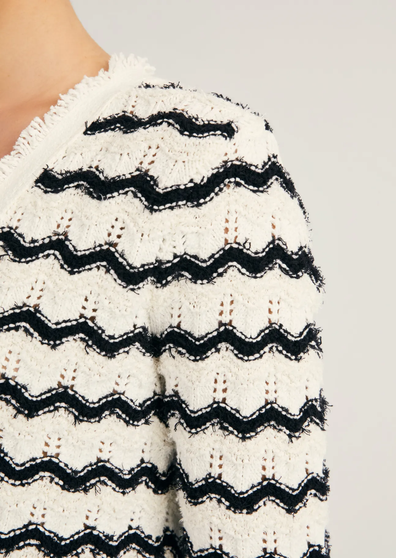 Noé Scalloped Cardigan