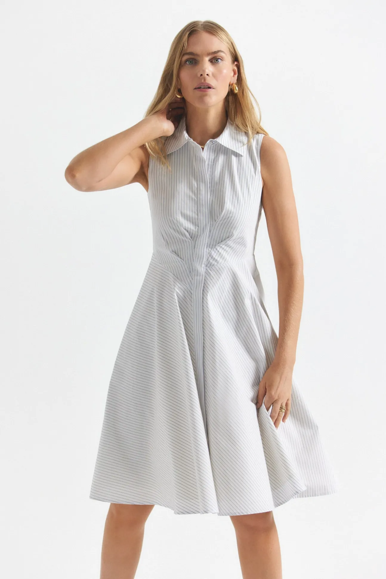Reena Sleeveless Shirt Dress