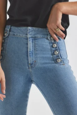 Robertson Flare Jeans